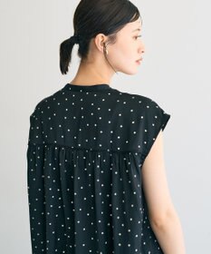 YECCA VECCA ドット柄ギャザーブラウス