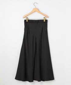 組曲 L 【WEB限定】サテンナロー スカート