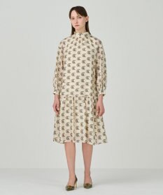 GRACE CONTINENTAL シルクモノグラムドレス