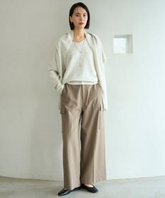 UNFILO 【WEB/一部店舗限定】ふわふわニット 三角ストール