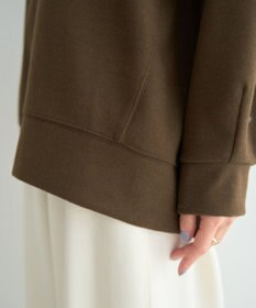 YECCA VECCA 起毛ロゴプルオーバー