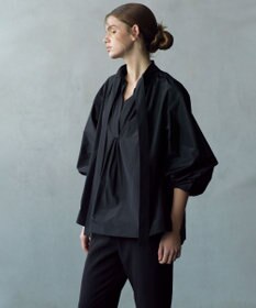 23区 【R(アール)】ポリエステルシルクタフタ ボウタイ ブラウス