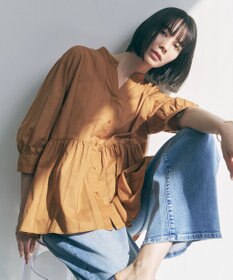 UNFILO ペプラム ギャザーブラウス キャメル