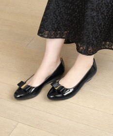 TOCCA 【選べる2デザイン・晴雨兼用】PAIR OF KNOT RAINPUMPS レインパンプス