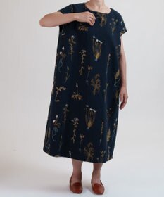 muuc ボタニカル刺繍のワンピースドレス