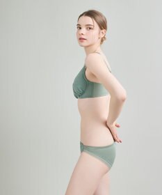 une nana cool 小さく見せるブラ　ミニマイザーブラ　シンプル