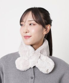 MOONBAT FURLA（フルラ）プチリボンマフラー  アーチロゴ フェイクファー