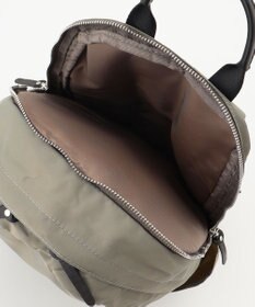 Y'SACCS フロントポケットベーシックリュック