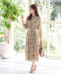 Tiaclasse L 【新色追加・洗える】花柄フリルドレープワンピース