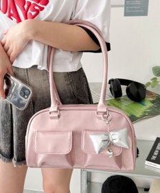 WEGO チャーム付きボストンバッグ