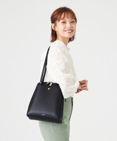 LA BAGAGERIE クイックチェンジ2WAYバッグ