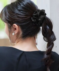 Tiaclasse ドットストーンボリュームシュシュ
