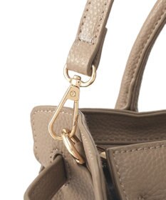 YECCA VECCA 2wayベルトデザインハンドバッグ