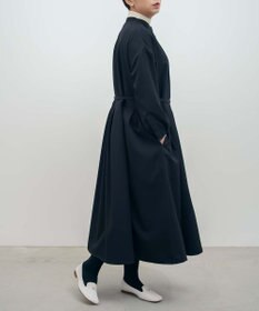 muuc 〈2WAY〉〈シワになりにくい機能素材〉〈サステナブル素材〉〈ウールライク肉厚生地〉〈オンオフ着られる〉ワンピース ＆ ドレスコート