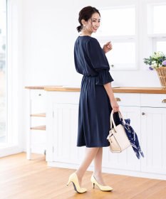 Tiaclasse 【洗える】女性らしさ引き立つリボン袖ギャザーワンピース