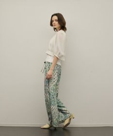 GRACE CONTINENTAL プリントイージーパンツ