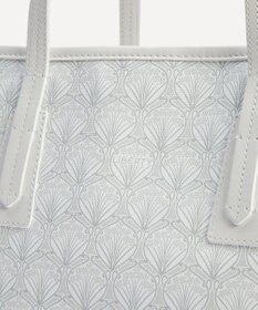 LIBERTY. アイフィス リトル マールボロ トートバッグ