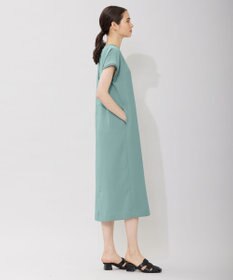 ICB 【接触冷感・UVケア・速乾・洗える】FluidBackSatin ワンピース