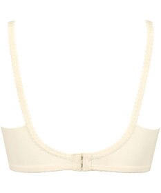 Wing 【ナチュラルフィットブラ】 自然なまる胸シルエット もっちりふんわり触感 KB2020 ウイング／ワコール