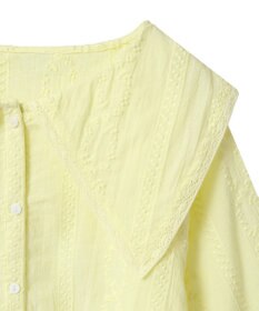 earth music&ecology ビッグカラー刺繍ブラウス