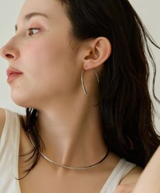 Phoebe 〈金属アレルギー対応〉エアリーフックピアス　シルバー　ステンレス