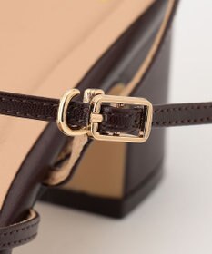 自由区 ナロー ストラップヒールサンダル