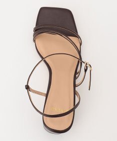 自由区 ナロー ストラップヒールサンダル