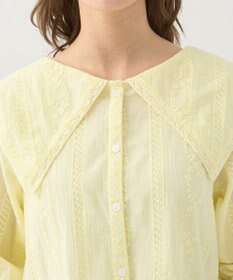 earth music&ecology ビッグカラー刺繍ブラウス