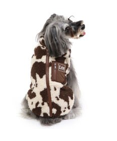PET PARADISE  Lee 背開き ボア ベスト 牛柄 《ブラウン》 小型犬