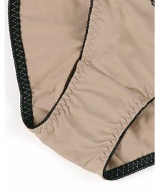 AMPHI ブラジャー ショーツセット 自然にボリュームアップ まるみバスト カップボリュームの調整可能 【ブラ＆ショーツセット】 上下セット BCC101 アンフィ／ワコール