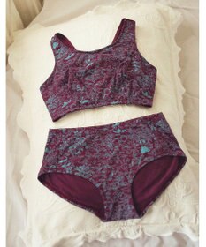 tsumori chisato SLEEP ナイトアップブラ　寝るとき用ブラ　ノンワイヤーブラ　/ワコール　UBX525