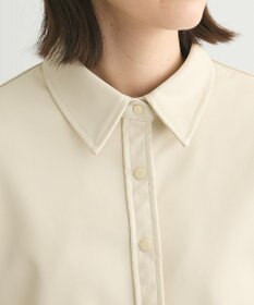 Green Parks ショート丈フェイクレザーシャツ