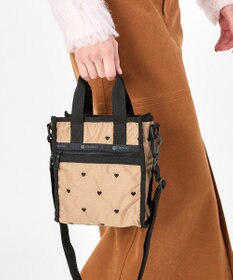 LeSportsac MINI N/S TOTE/モカブラックハートエンブロイダリー