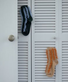 TRICOTE ストライプフェイクファーソックス