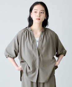 ANY 楽映えフリルネックブラウス（セットアップ着用可）