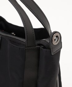 Y'SACCS 【大人のおしゃれ手帖10月号掲載】市川実和子×Y'SACCS　ナイロンすっきりミニマムトート