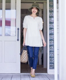 Tiaclasse 【2TYPE/総レース・袖レース】パンチングレースパフスリーブチュニックブラウス