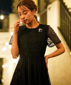 Tiaclasse L 【洗える】フレアスリーブ総レースワンピース