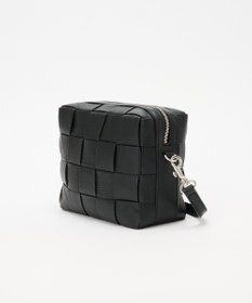 IACUCCI ＜GISELe 10月号掲載＞ベルタ S CERVO