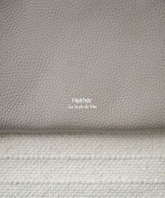 Hekhèr Le Style de Vie 新色追加【日本製】シュリンクレザー スクエアショルダーバッグ