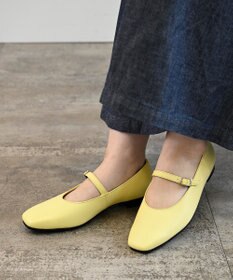 Pointer 日本製 本革ストラップ付きパンプス