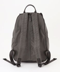 Y'SACCS 【Y’SACCS vous et】ナイロン×ポリウレタン リュック