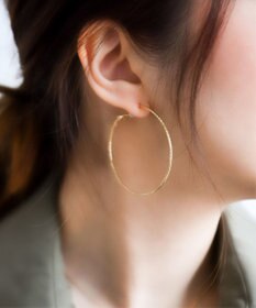Phoebe ≪雑誌掲載商品≫ツイストラインフープイヤリング　ゴールド