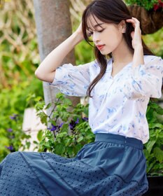 Tiaclasse 幅広く活躍が期待できるレース切替スカート