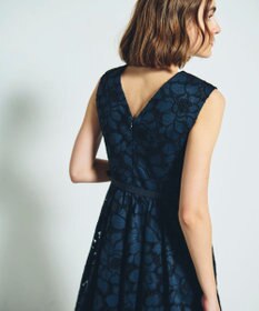 GRACE CONTINENTAL ローズレースドレス