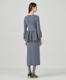 GRACE CONTINENTAL ペプラムニットワンピース