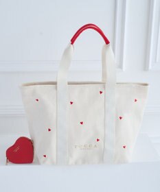 TOCCA 【鈴木ゆうかさん着用・ギフトにおすすめ！】WISH IN HEART CHARM POUCH チャームポーチ
