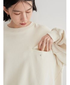 AMERICAN HOLIC ポケット付きバックドレープ裏毛プルオーバー