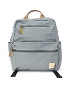 Regalo Felice 【ポケット充実 / A4サイズ対応 / 軽量】リュック / REGALO