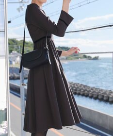 Tiaclasse 【安田美沙子さん着用・新色追加・洗える】ベロアラインフレアワンピース